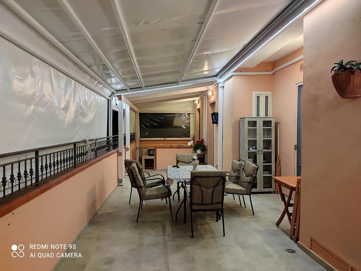 La Casa Del Sole Bed & Breakfast Terracina Bagian luar foto